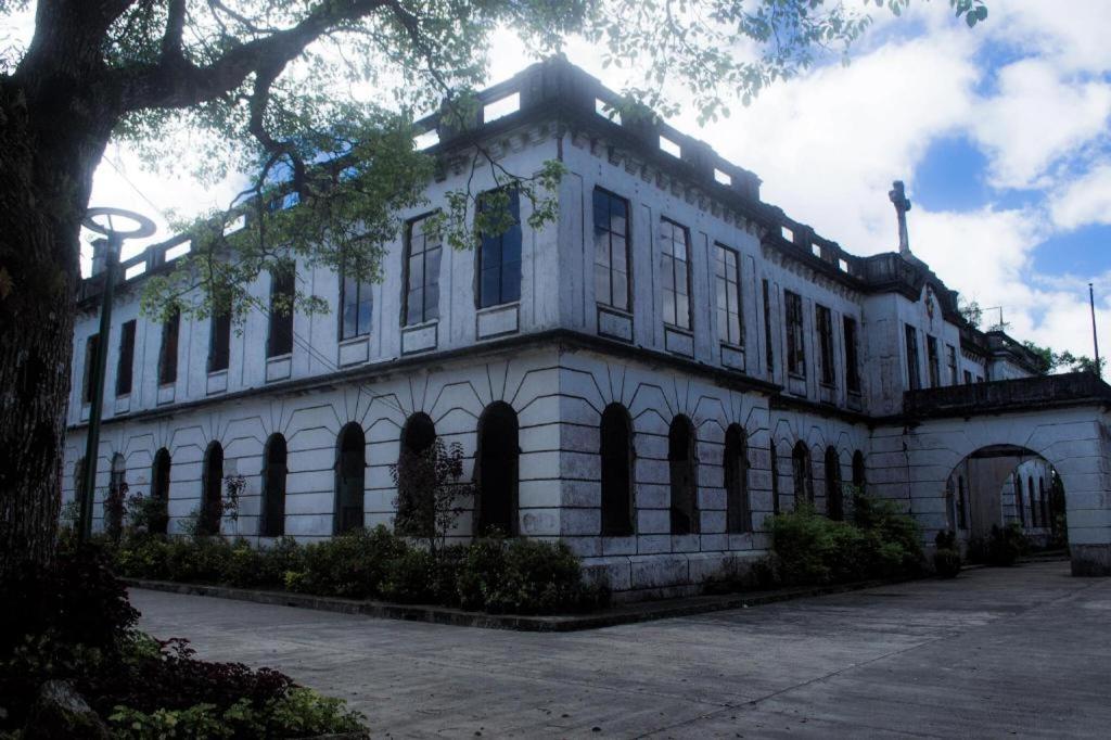 Hotel Veniz - Session Baguio City Εξωτερικό φωτογραφία
